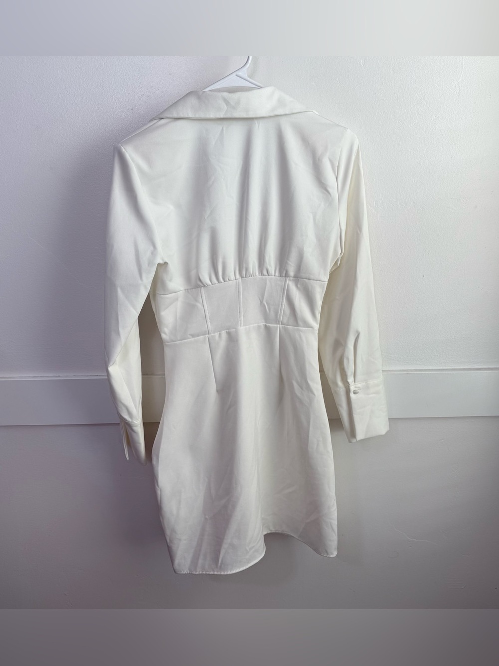 ZARA Oyster White Ruched Corset Long Sleeve Dress - Picture 4 of 11